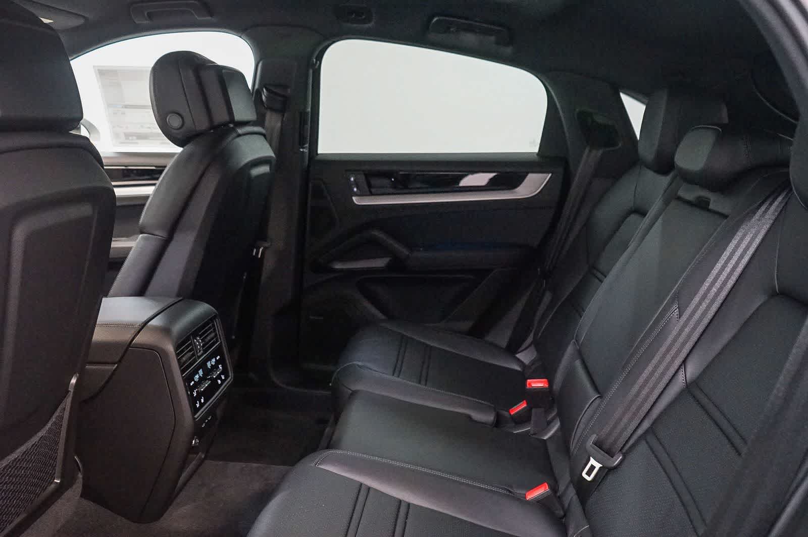 New 2026 Porsche Cayenne S AWD/4WD image 24