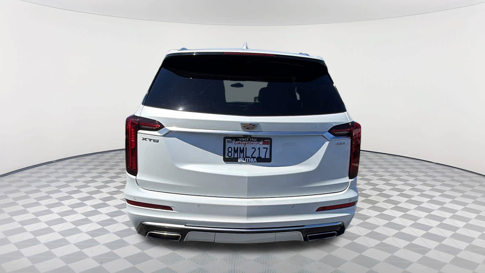Used 2020 Cadillac XT6 Premium Luxury FWD image 6