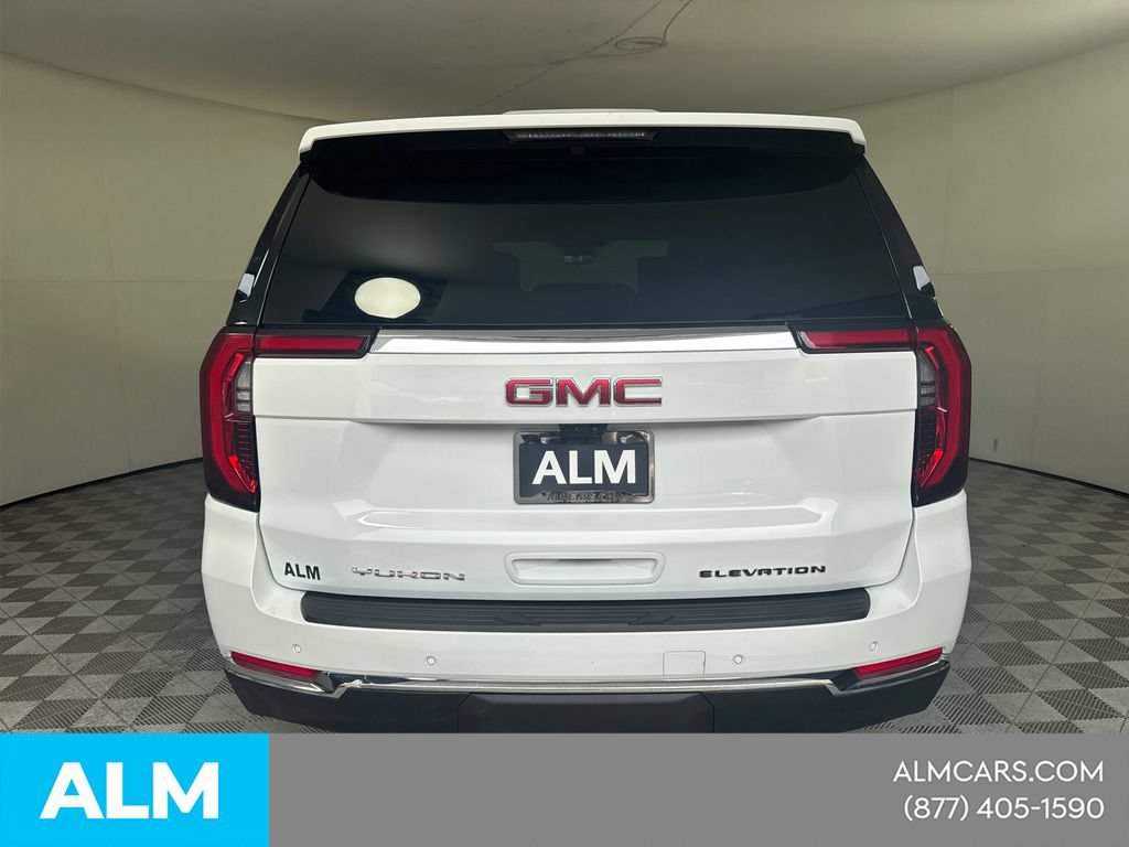 Used 2025 GMC Yukon Elevation w/ Elevation Premium Package AWD/4WD image 8