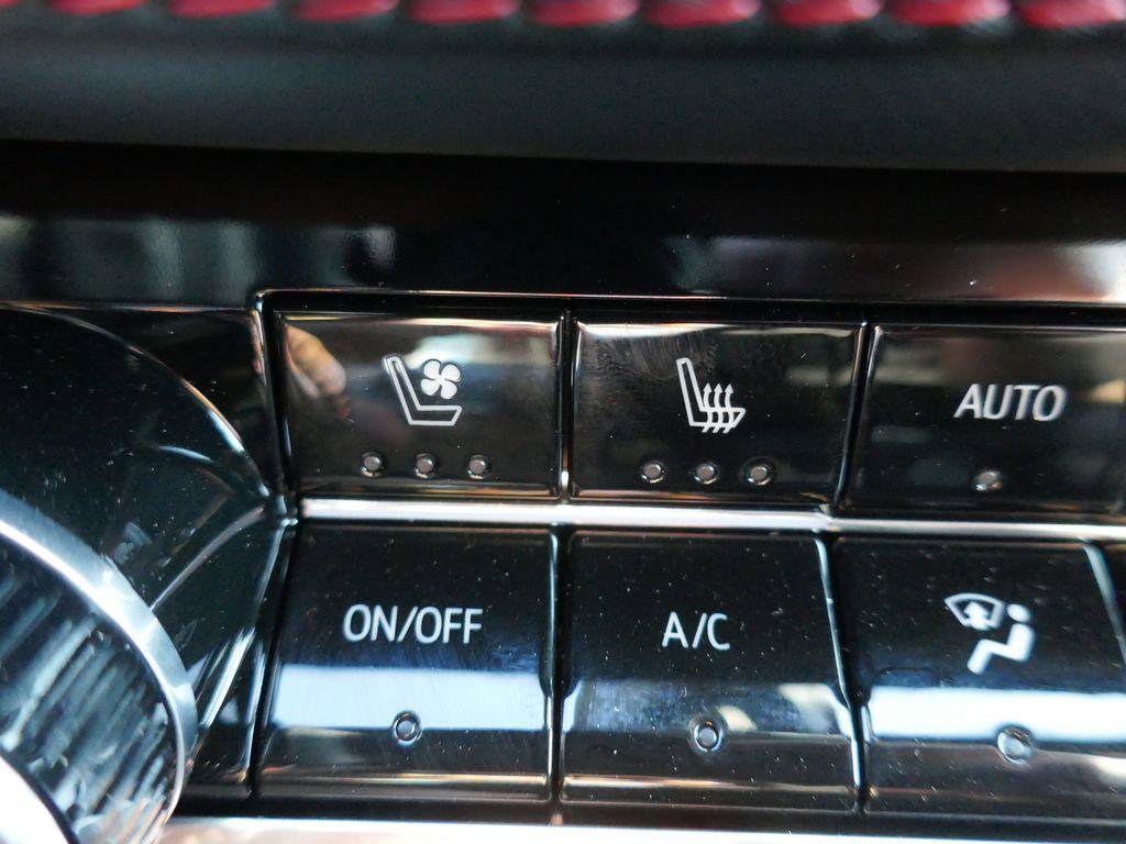 New 2026 Chevrolet Equinox RS image 25