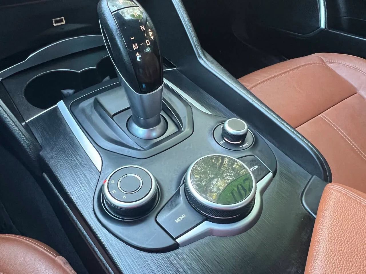 Used 2018 Alfa Romeo Giulia image 20