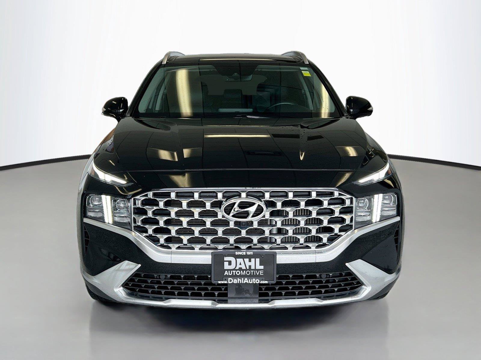 Used 2022 Hyundai Santa Fe Limited w/ Cargo Package AWD/4WD image 3