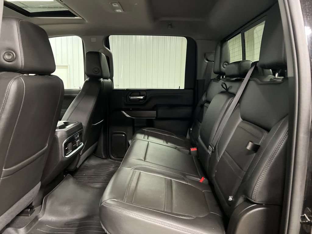 Certified 2022 GMC Sierra 2500 Denali w/ Denali Ultimate Package AWD/4WD image 15