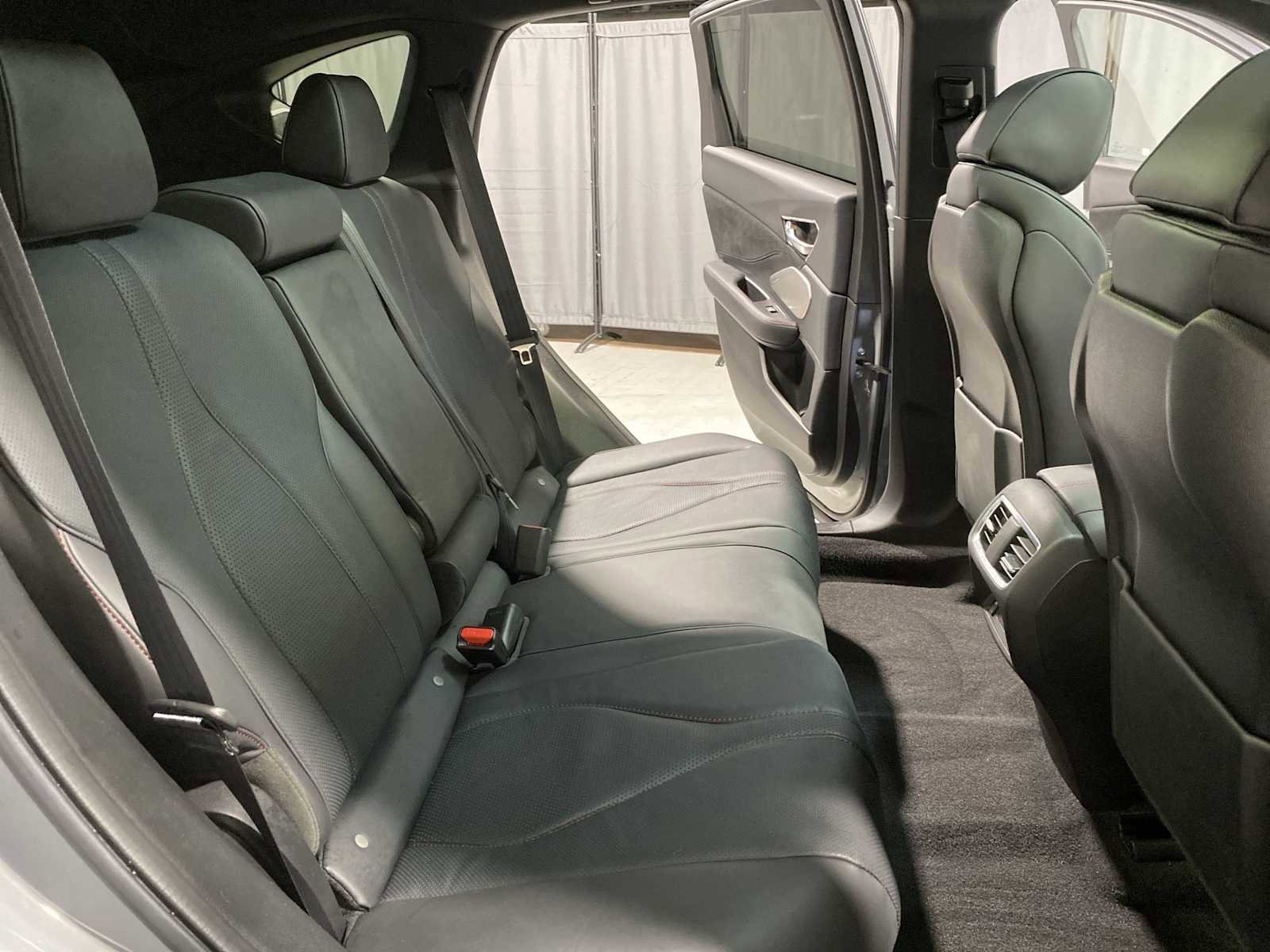 Used 2025 Acura RDX A-Spec image 13