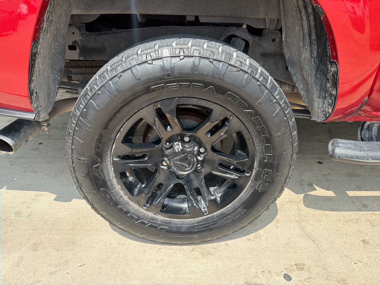 Used 2021 Toyota Tacoma SR w/ SR Convenience Package RWD image 15