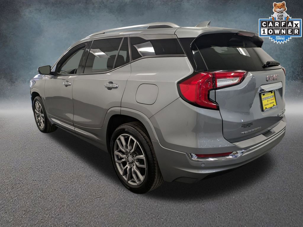 Used 2024 GMC Terrain Denali w/ Denali Premium Package image 6