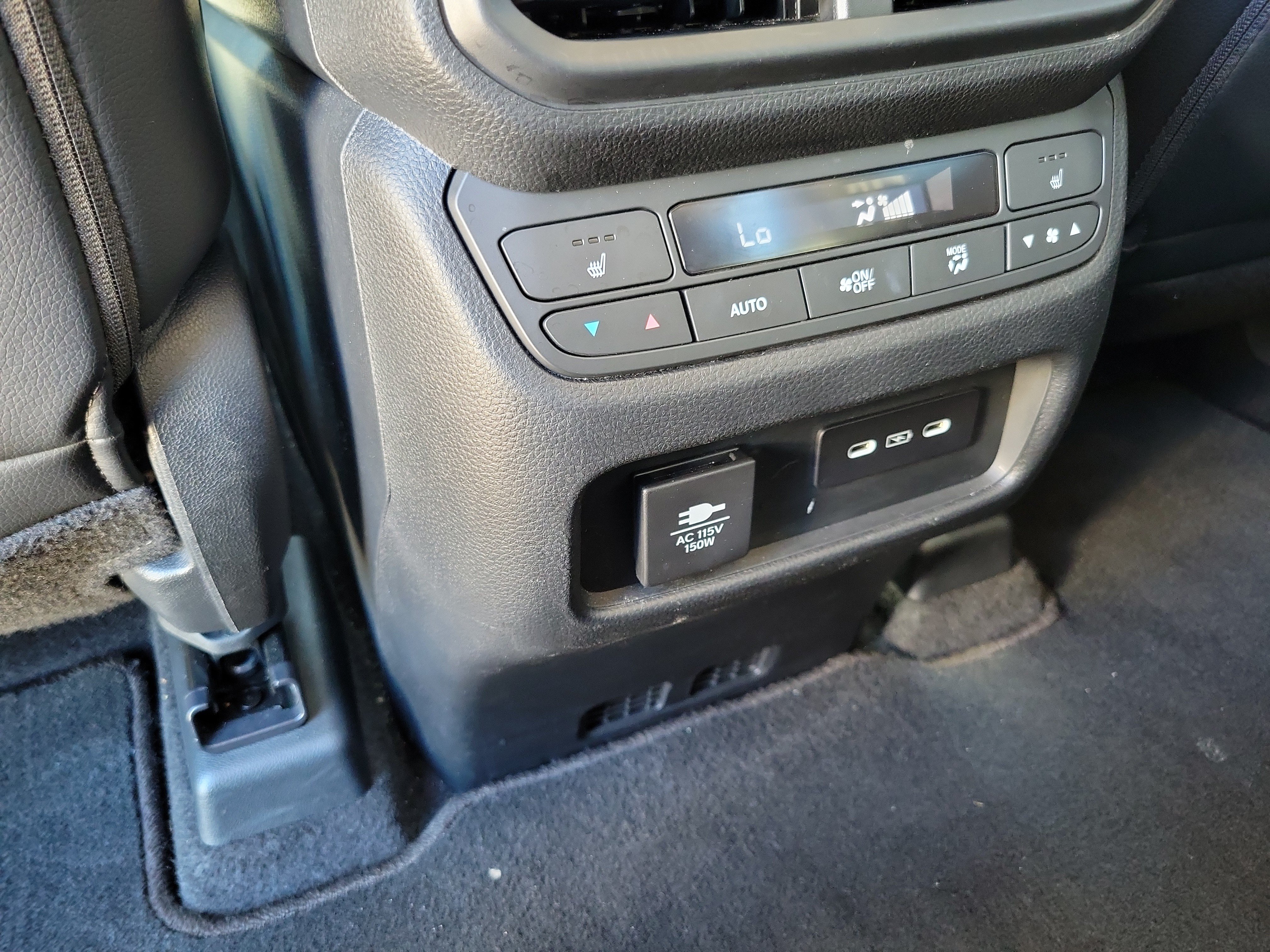 Certified 2025 Honda Pilot Elite image 18