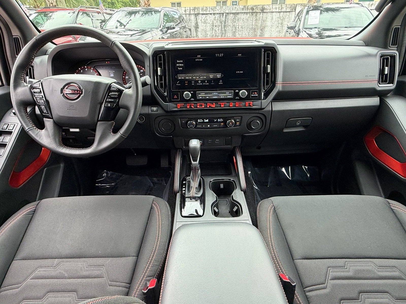 Certified 2025 Nissan Frontier Pro-X RWD image 14
