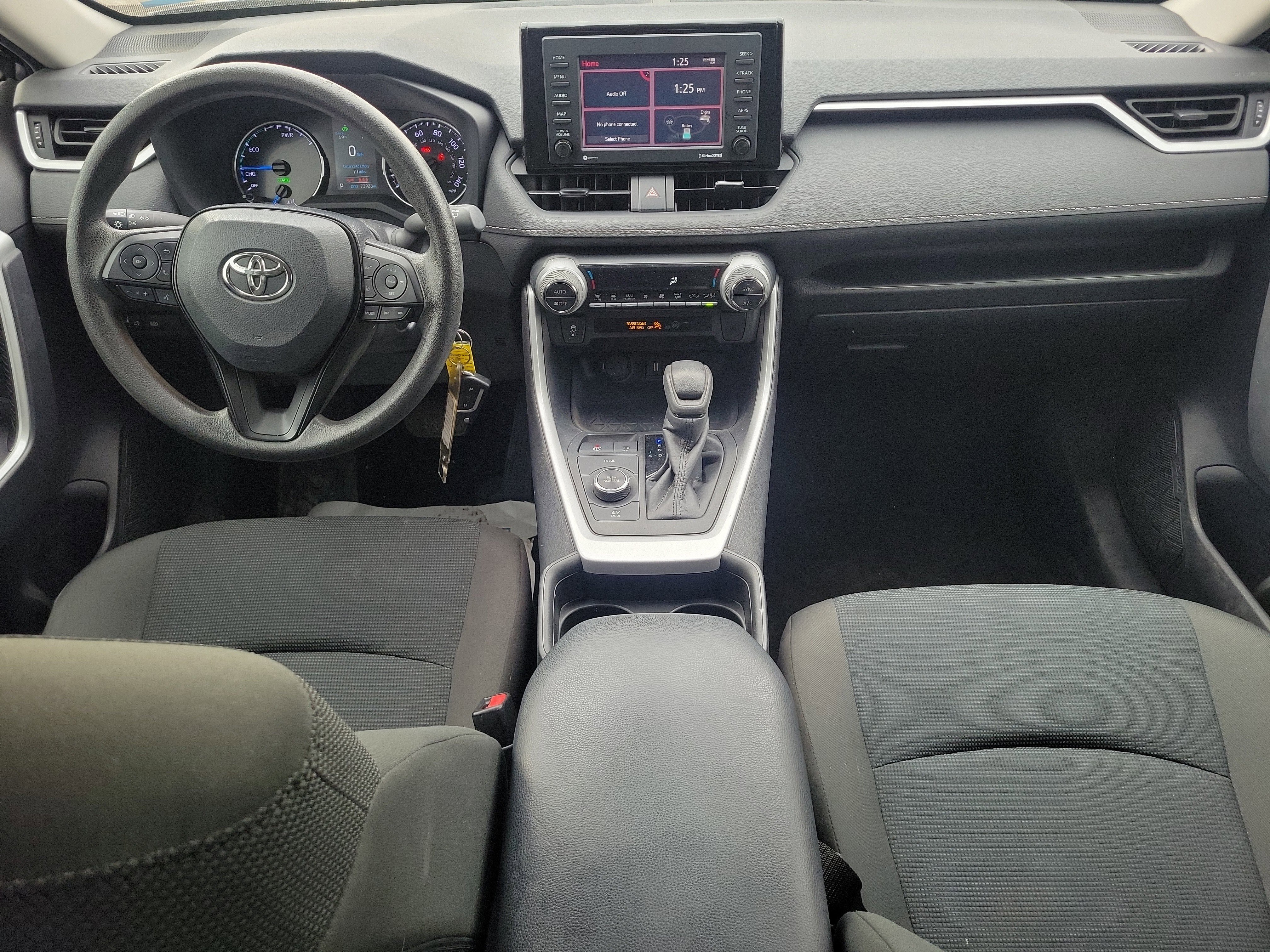 Used 2021 Toyota RAV4 LE image 11