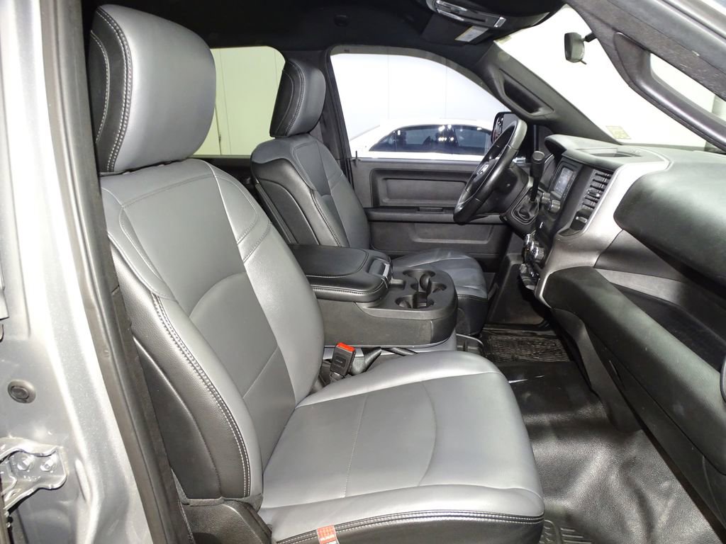 Used 2021 RAM 2500 Tradesman w/ Chrome Appearance Group image 14