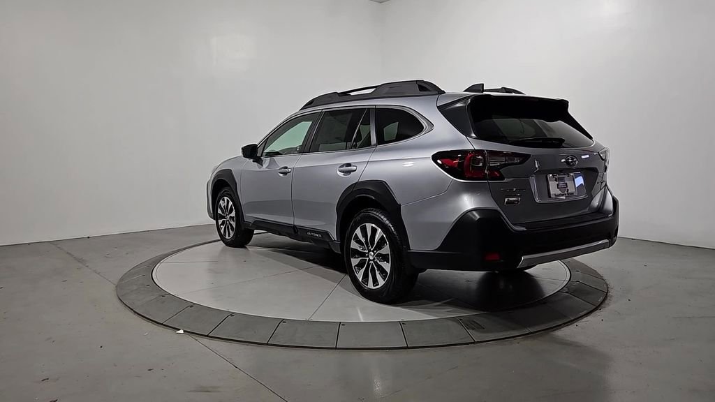 Certified 2025 Subaru Outback Limited image 3