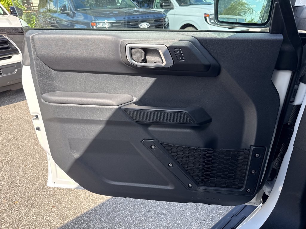 New 2026 Ford Bronco Outer Banks AWD/4WD image 18