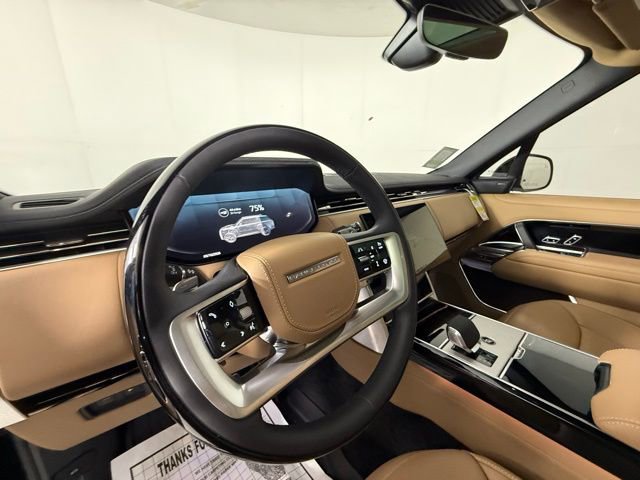 New 2025 Land Rover Range Rover SE image 10
