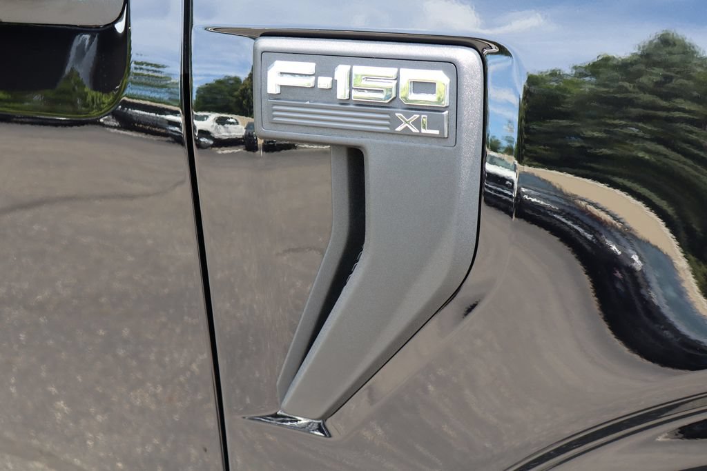 Used 2025 Ford F150 XL RWD image 16