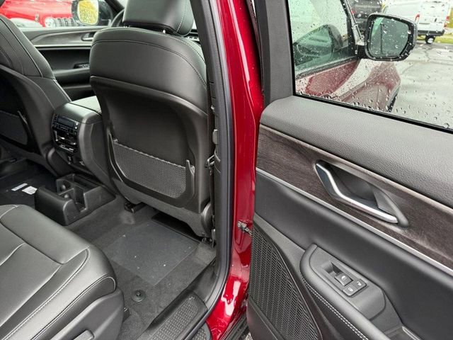 New 2025 Jeep Grand Cherokee L Limited w/ Trailer Tow Package image 14