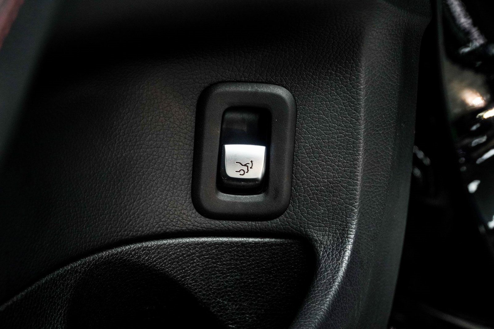 Used 2017 Mercedes-Benz C 43 AMG 4MATIC Sedan image 37