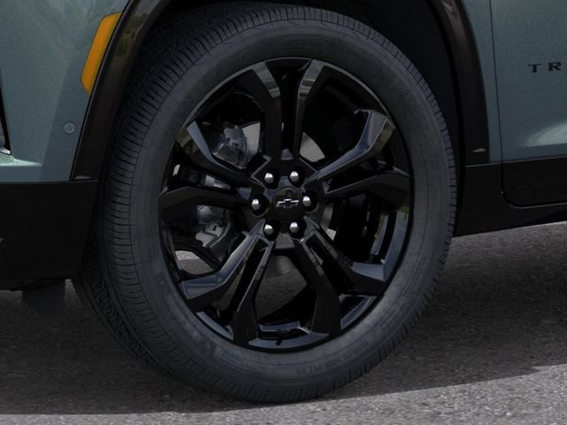 New 2027 Chevrolet Traverse RS w/ LPO, Floor Liner Package AWD/4WD image 9
