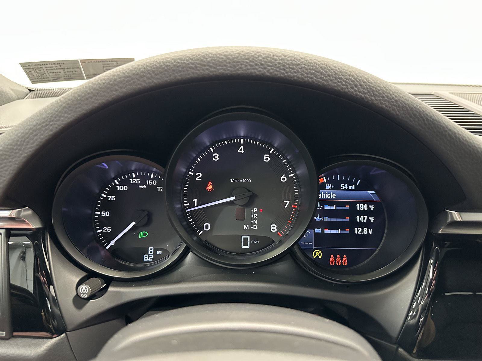 New 2026 Porsche Macan AWD/4WD image 24