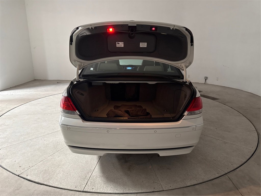 Used 2008 BMW 750Li image 13