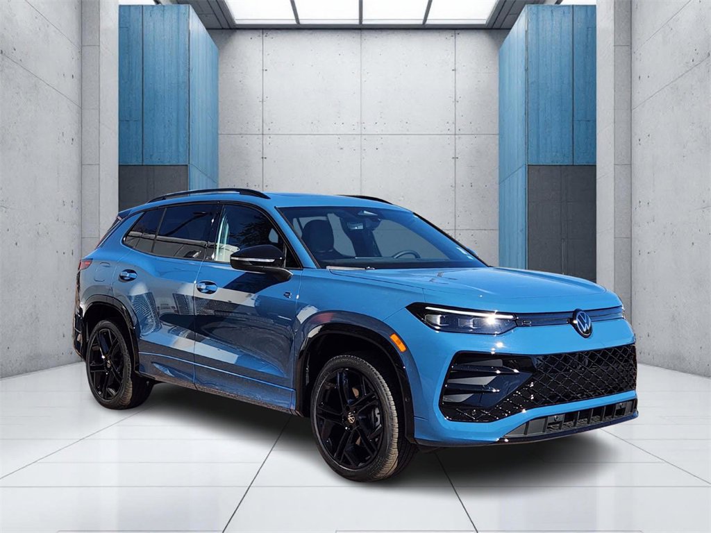 New 2025 Volkswagen Tiguan SE R-Line