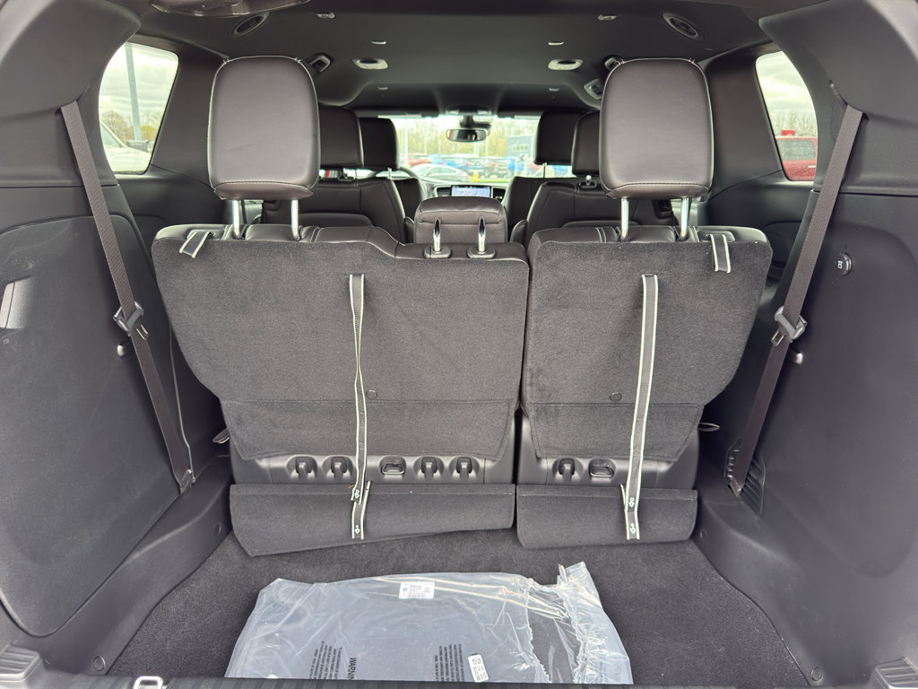 New 2026 Chrysler Pacifica Select AWD/4WD image 36
