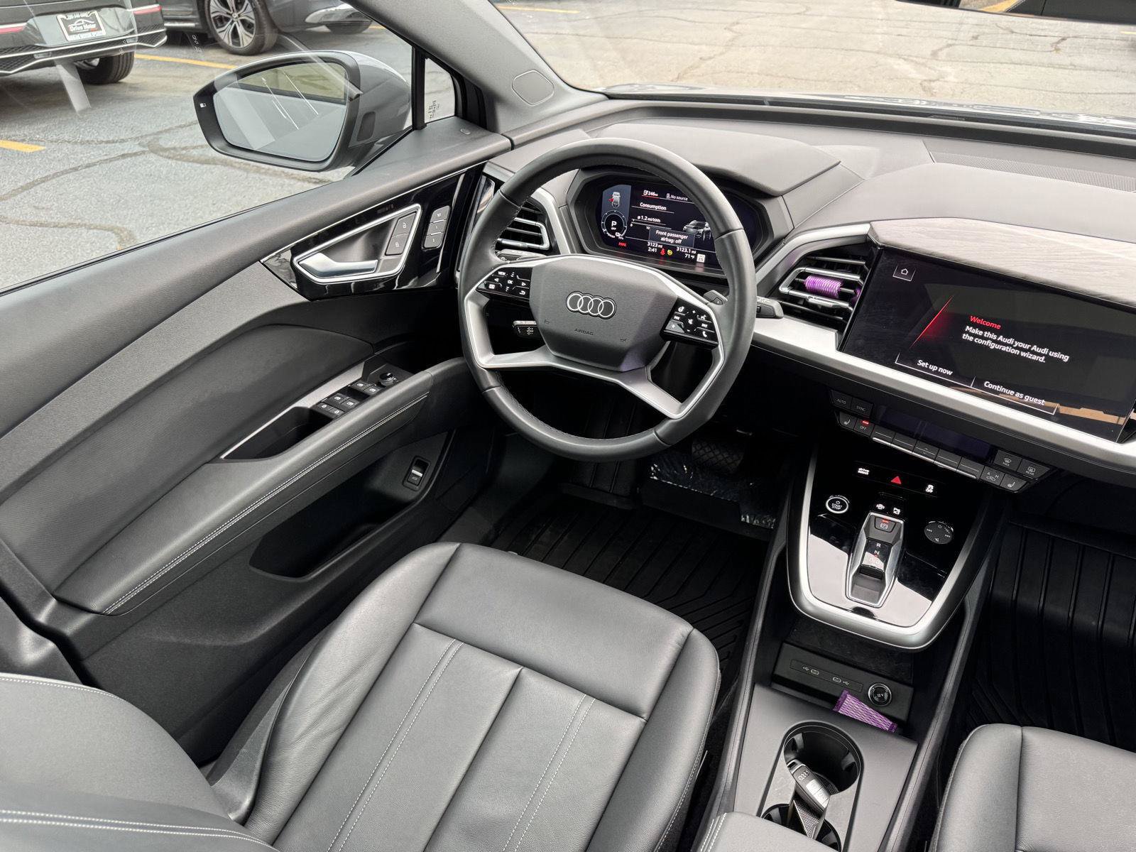 Used 2024 Audi Q4 e-tron Premium Plus w/ Premium Plus AWD/4WD image 36