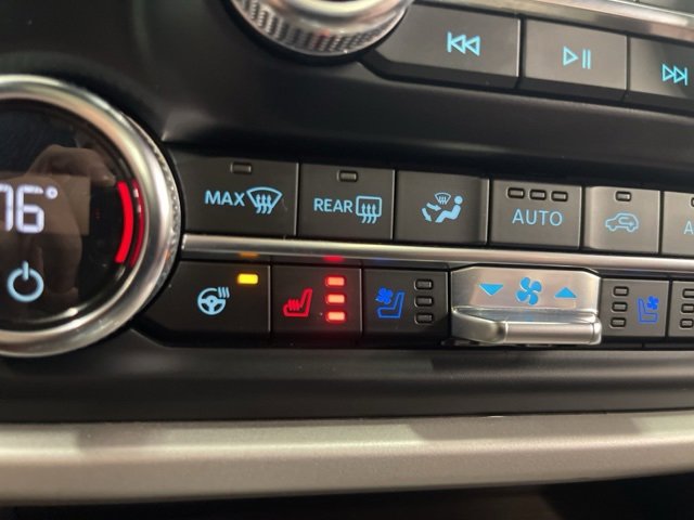 Used 2023 Ford Expedition Max Limited image 32