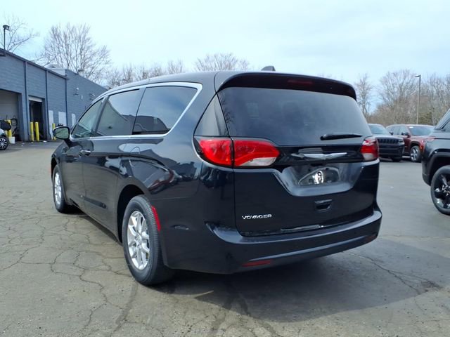 New 2026 Chrysler Voyager LX FWD image 4