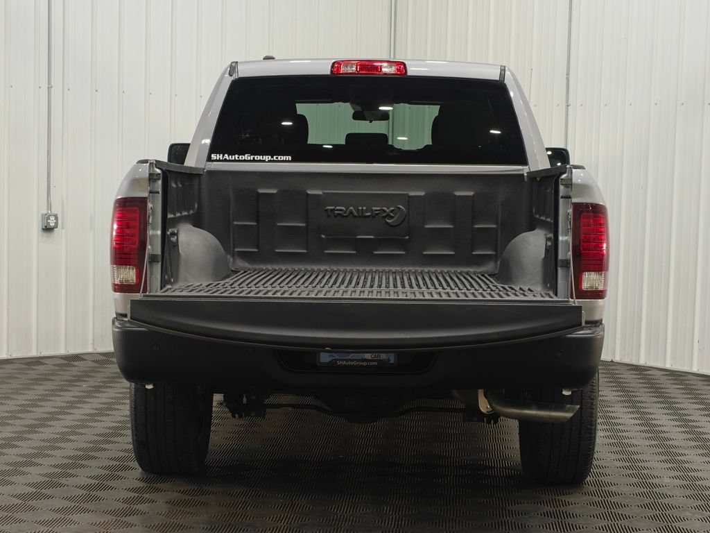 Used 2024 RAM 1500 Classic Warlock AWD/4WD image 18
