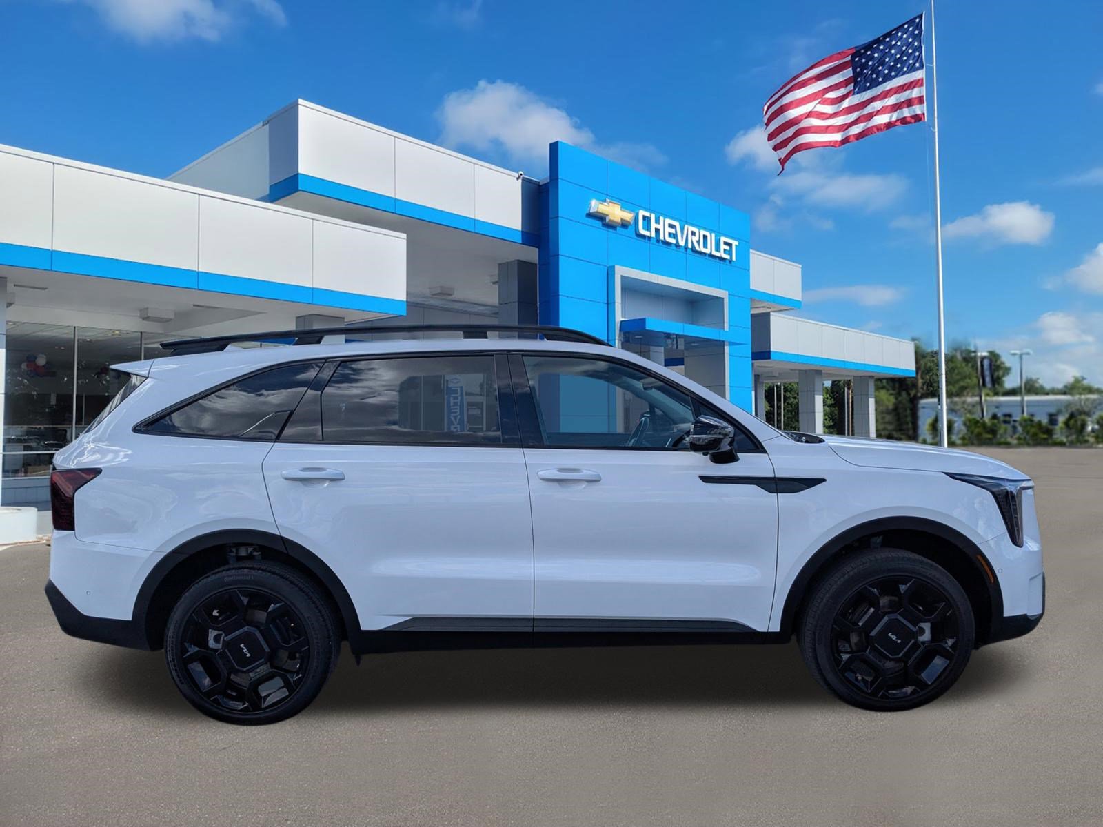 Used 2024 Kia Sorento SX image 3