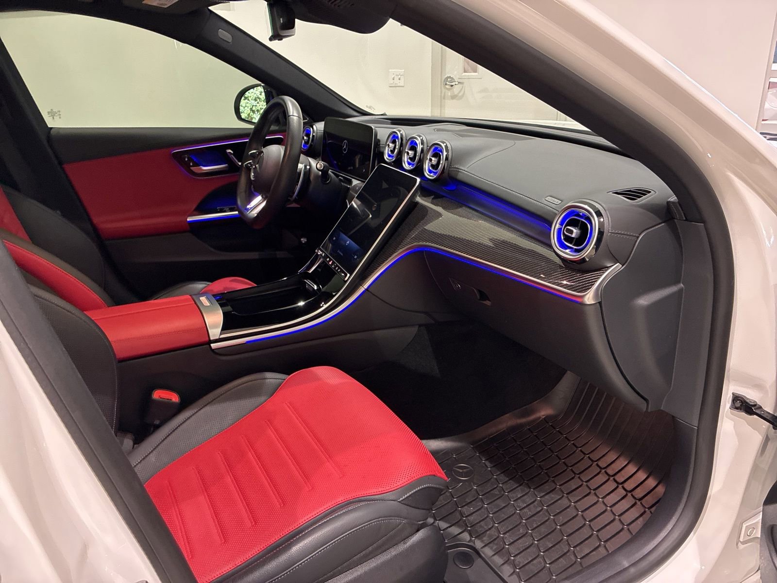 Used 2023 Mercedes-Benz C 43 AMG 4MATIC Sedan image 29