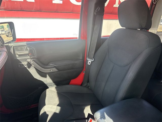 Used 2018 Jeep Wrangler Unlimited Sport S image 23