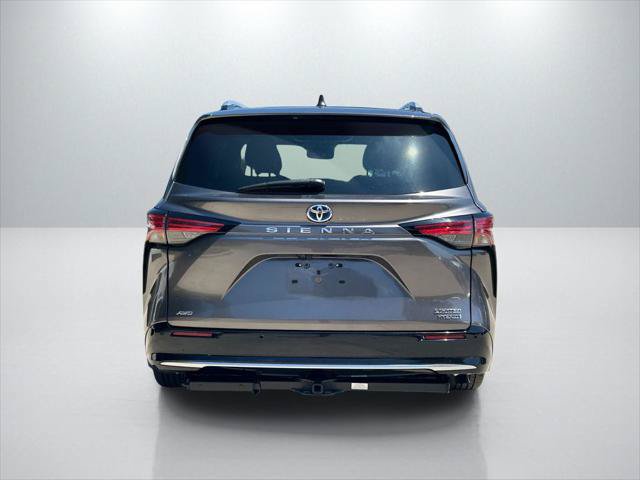 Certified 2023 Toyota Sienna Limited AWD/4WD image 6