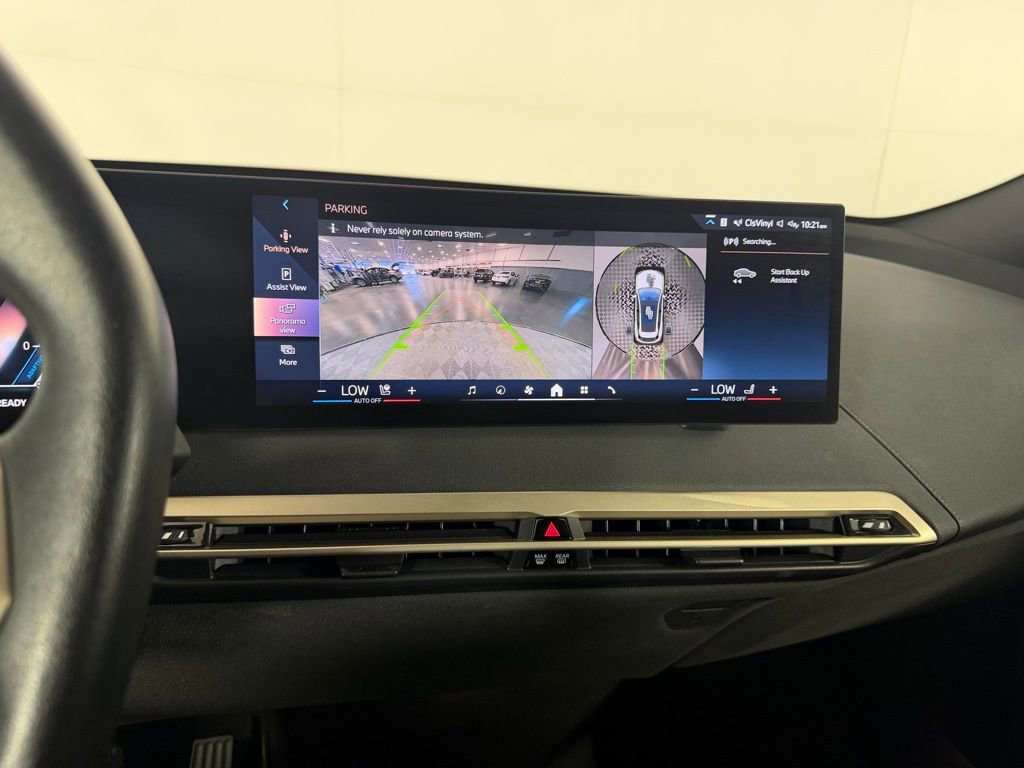 Used 2024 BMW iX xDrive50 w/ Premium Package image 20