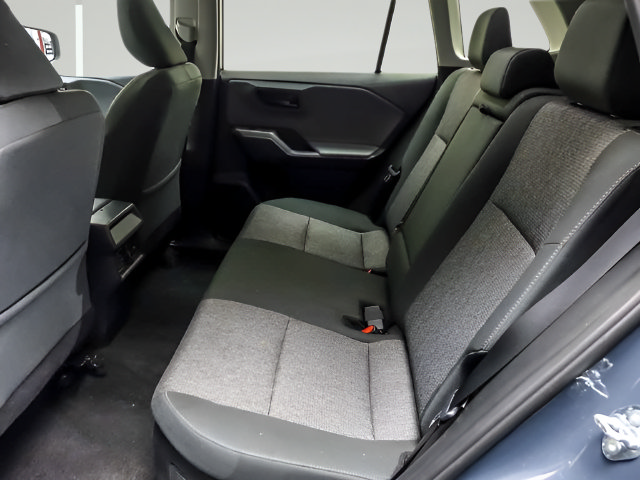 Used 2026 Toyota RAV4 LE AWD/4WD image 10