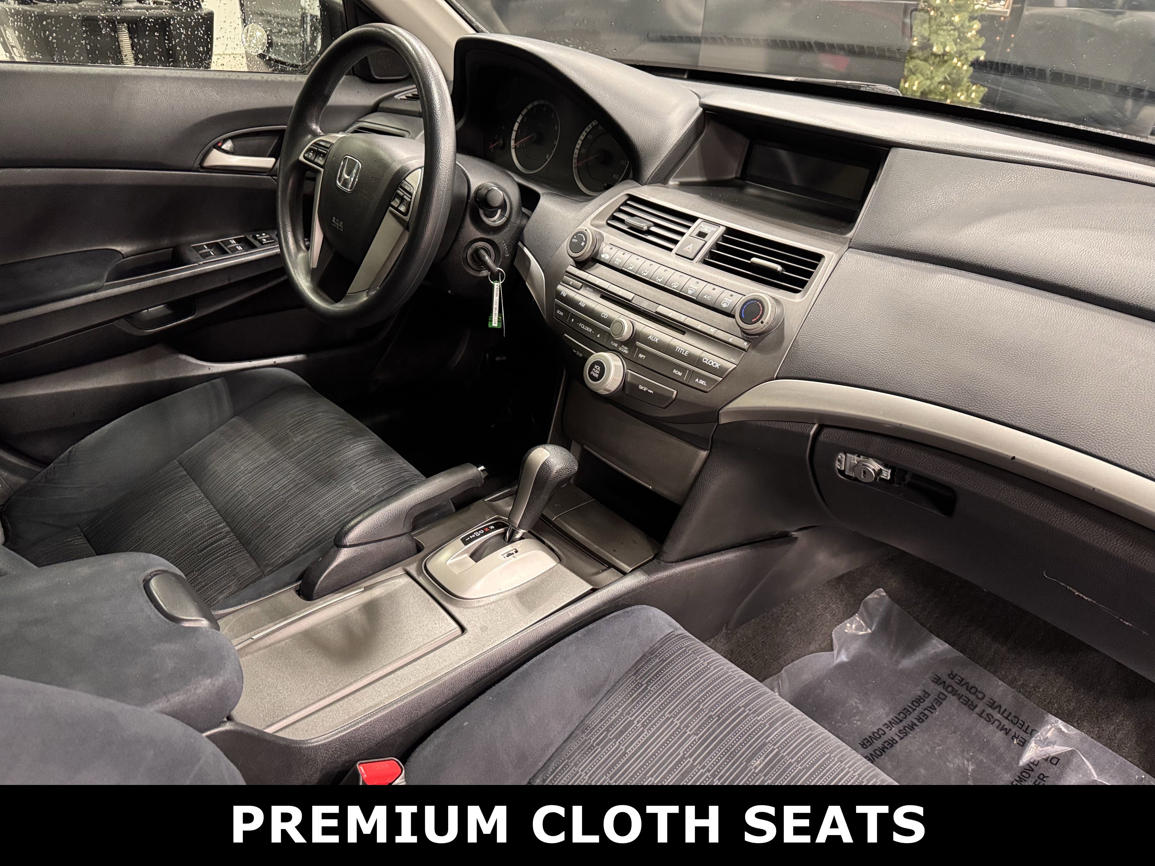 Used 2011 Honda Accord LX-P image 4