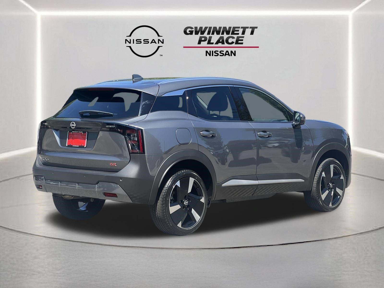 Certified 2025 Nissan Kicks SR FWD image 25