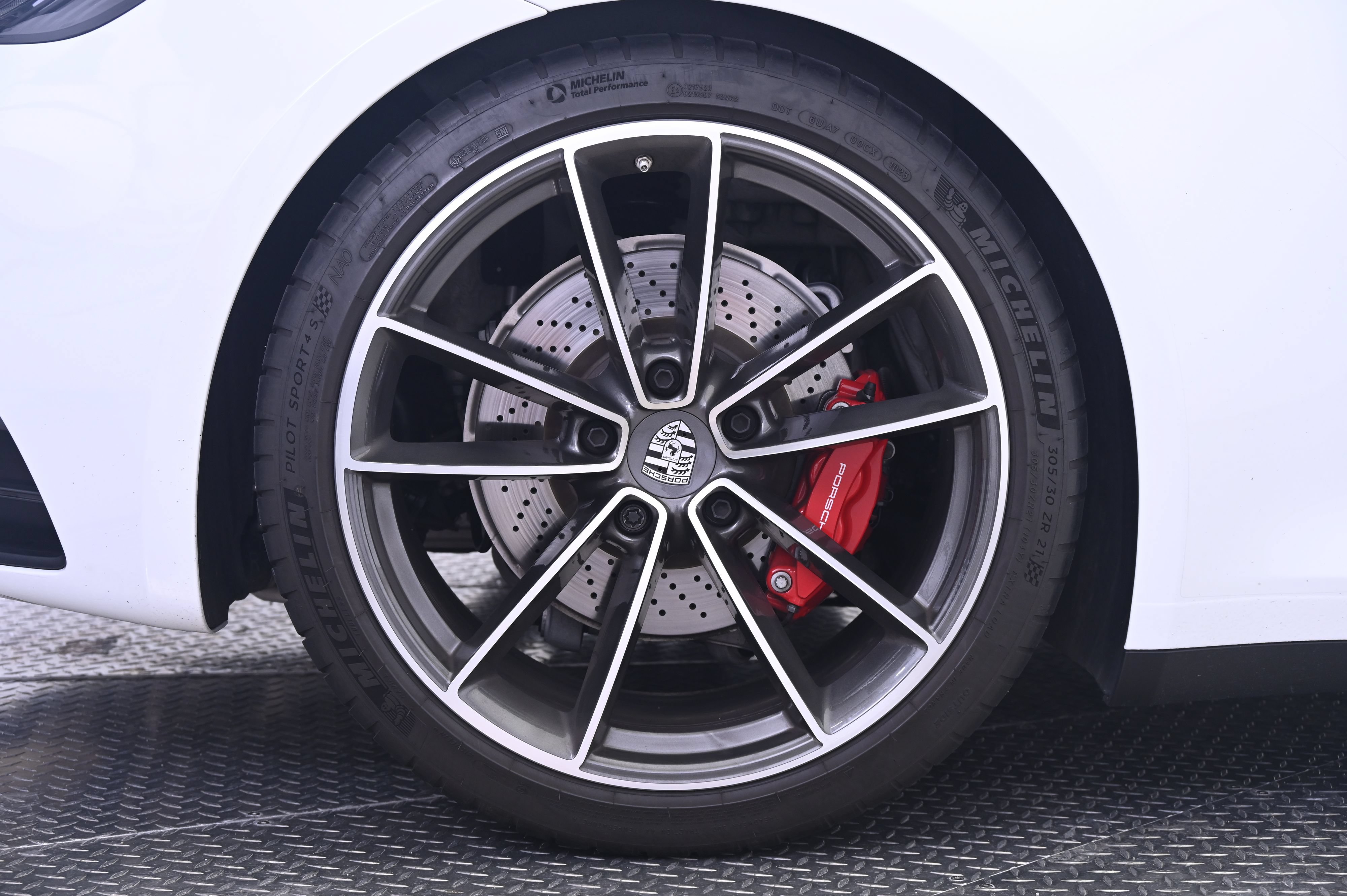 Used 2023 Porsche 911 Carrera S RWD image 13