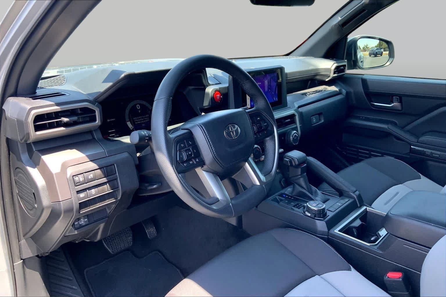Used 2024 Toyota Tacoma TRD Off-Road AWD/4WD image 18