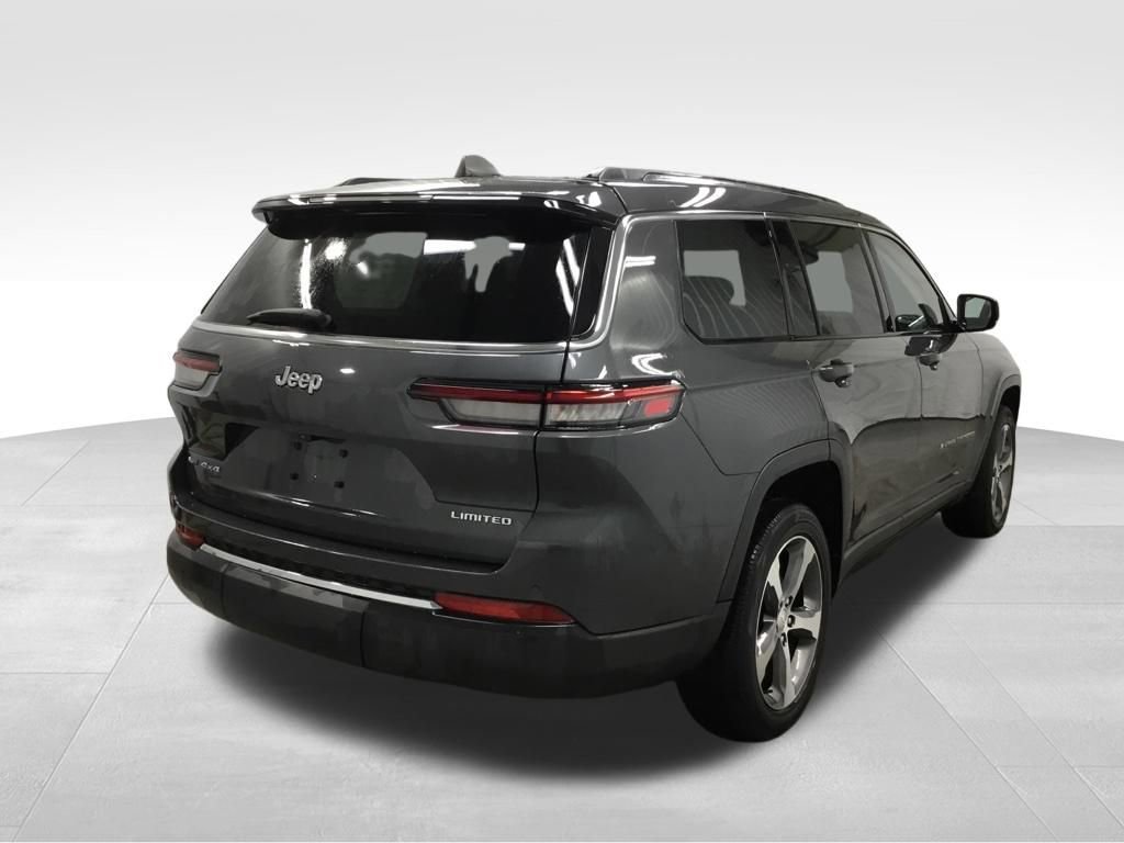 Used 2023 Jeep Grand Cherokee L Limited w/ Trailer Tow Group (B) AWD/4WD image 16