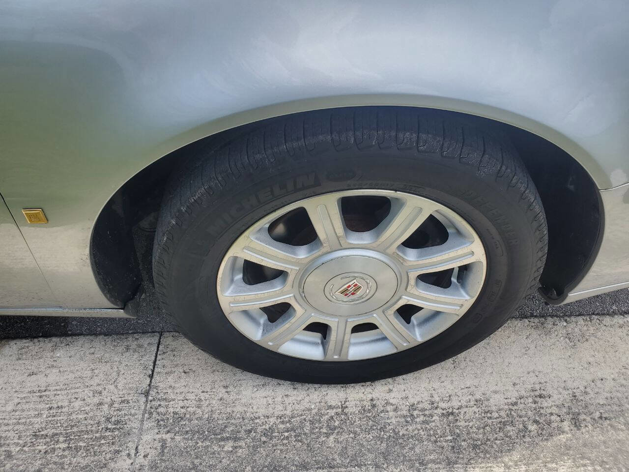 Used 2008 Cadillac DTS Luxury I image 19