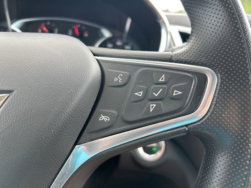 Used 2023 Chevrolet Equinox LT image 20