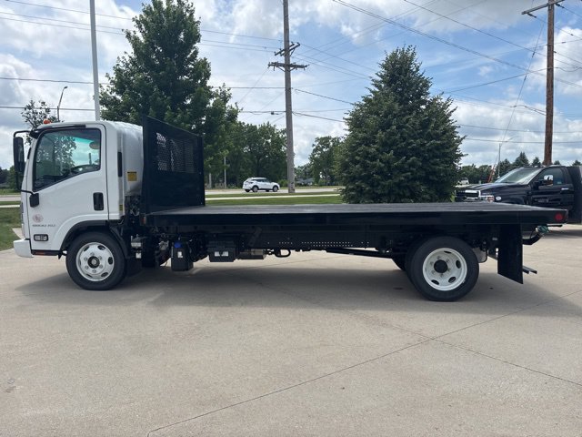New 2023 Chevrolet Low Cab Forward 5500XD RWD image 46
