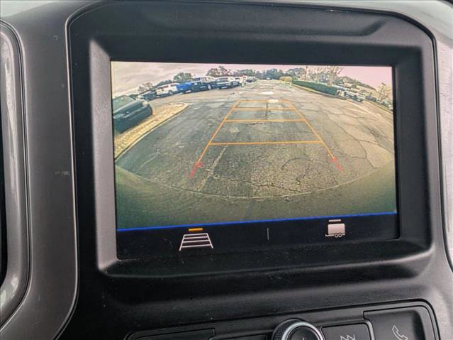 Used 2020 Chevrolet Silverado 1500 Custom w/ Custom Value Package image 15