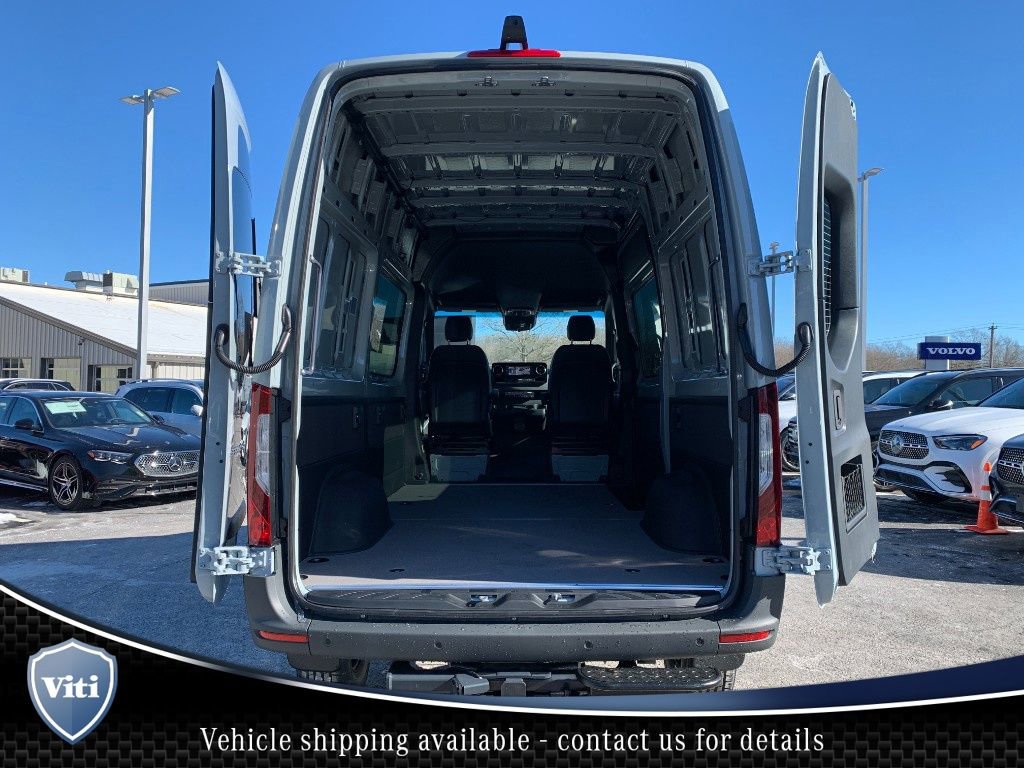 New 2025 Mercedes-Benz Sprinter 2500 image 12