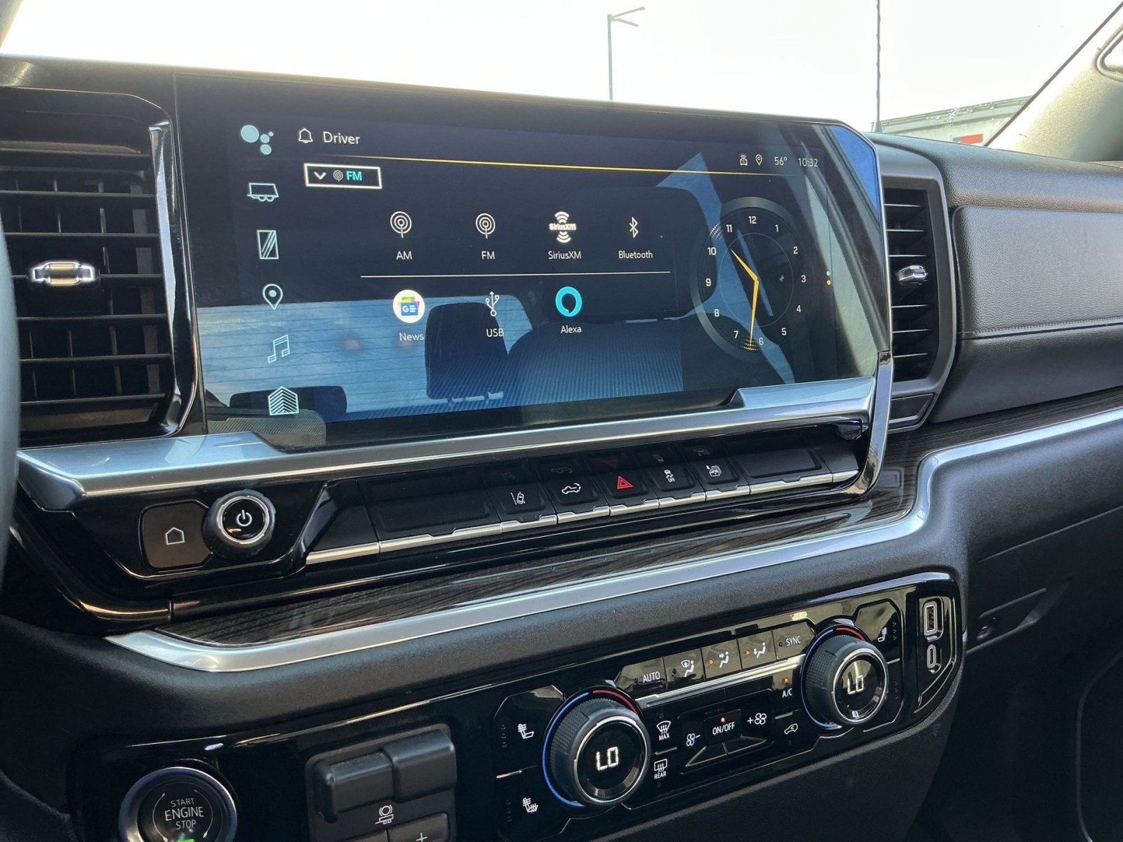 Used 2025 Chevrolet Silverado 2500 LT w/ Convenience Package image 26