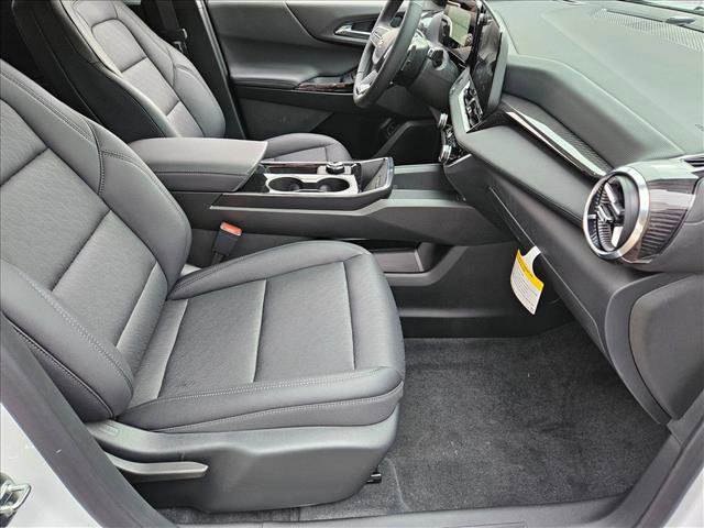 New 2026 Chevrolet Equinox LT image 16