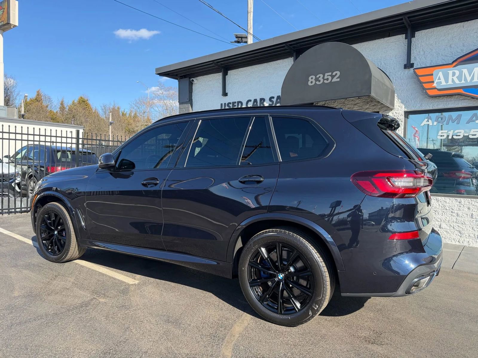 Used 2022 BMW X5 M50i w/ Executive Package AWD/4WD image 12