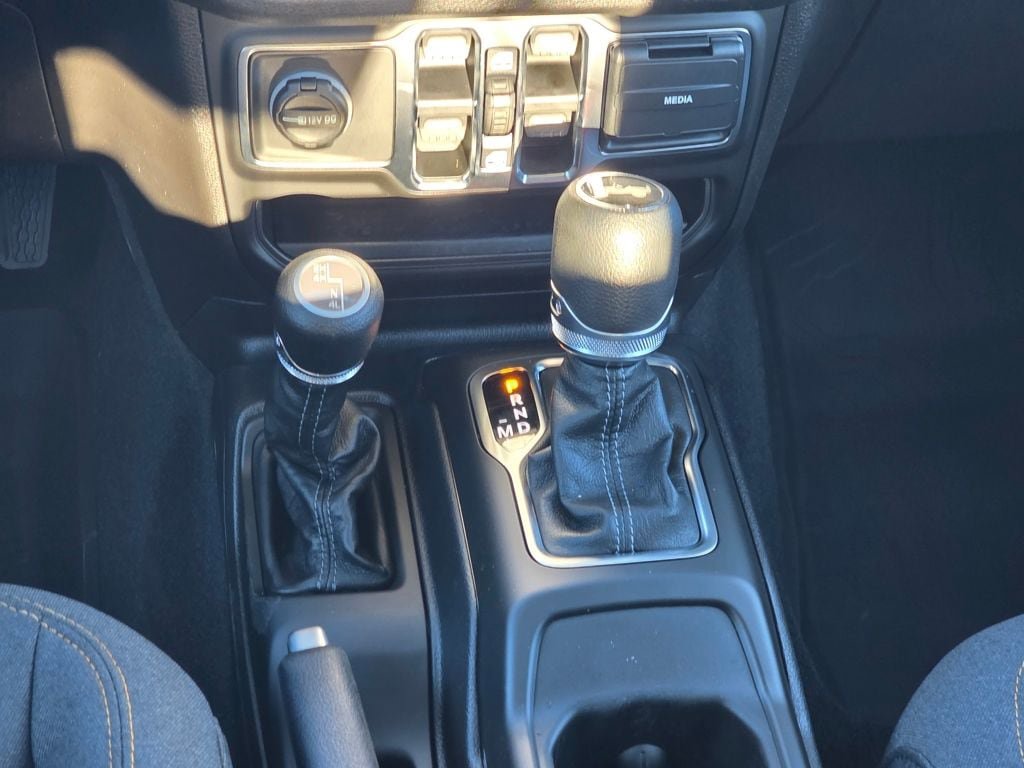 New 2026 Jeep Wrangler Unlimited Sport AWD/4WD image 15