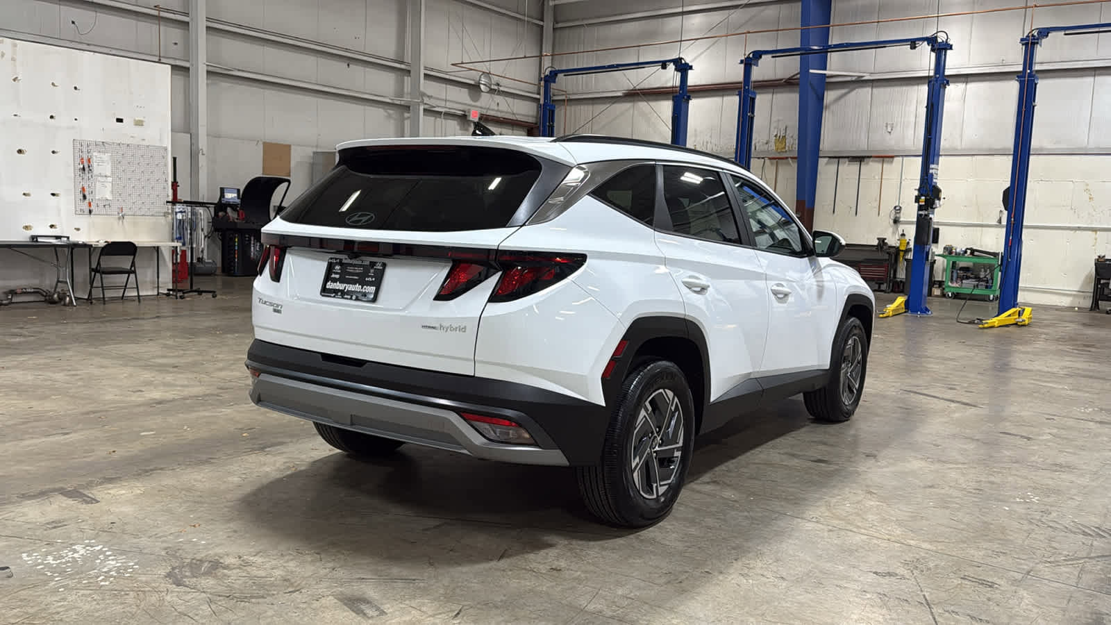 Used 2025 Hyundai Tucson Blue image 3